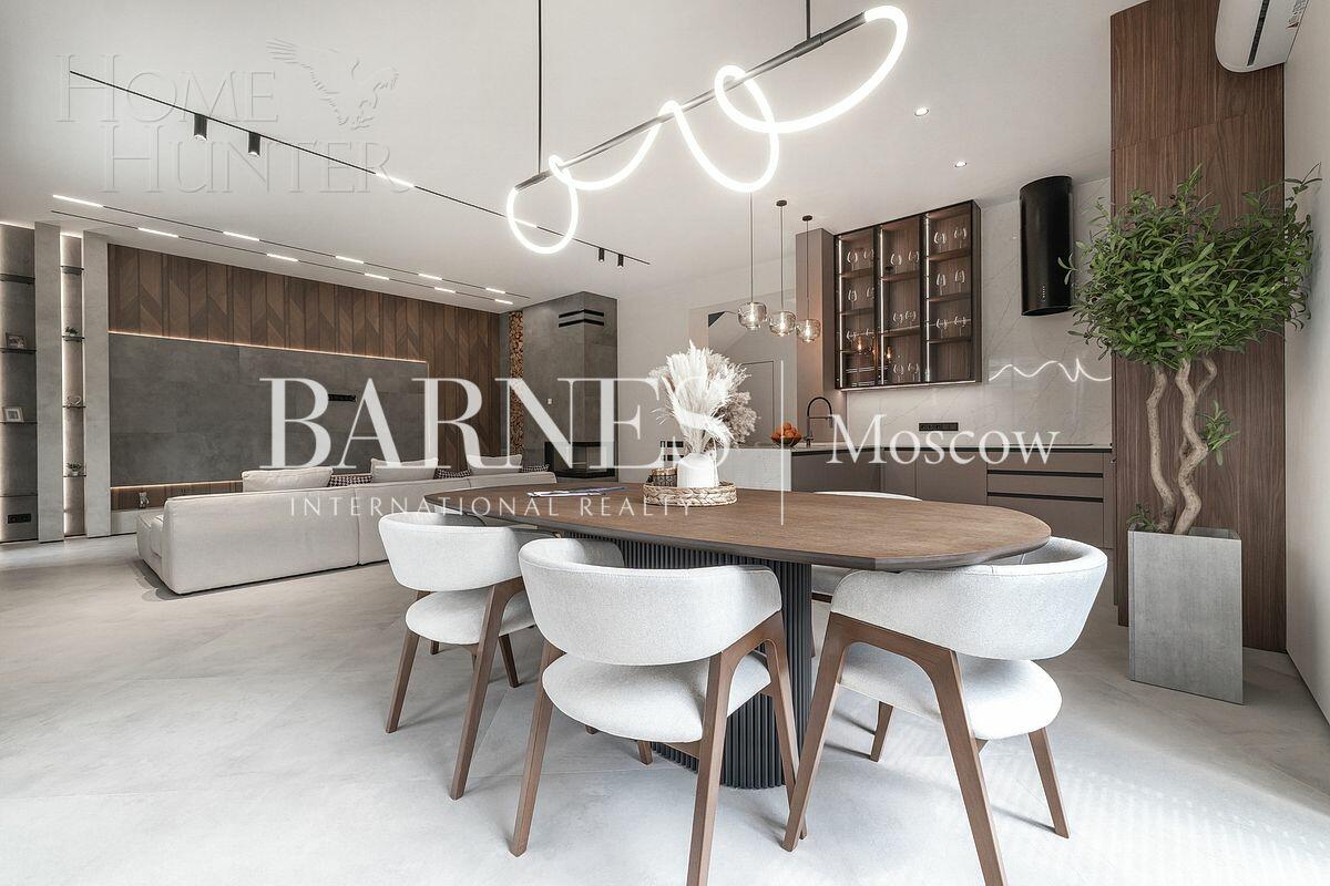 2-этажный коттедж 300 м² с отделкой