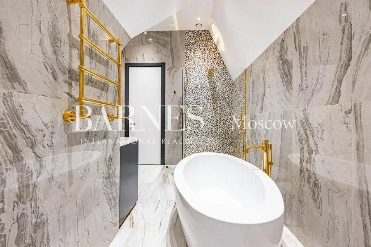 2-этажный коттедж 639 м² с отделкой