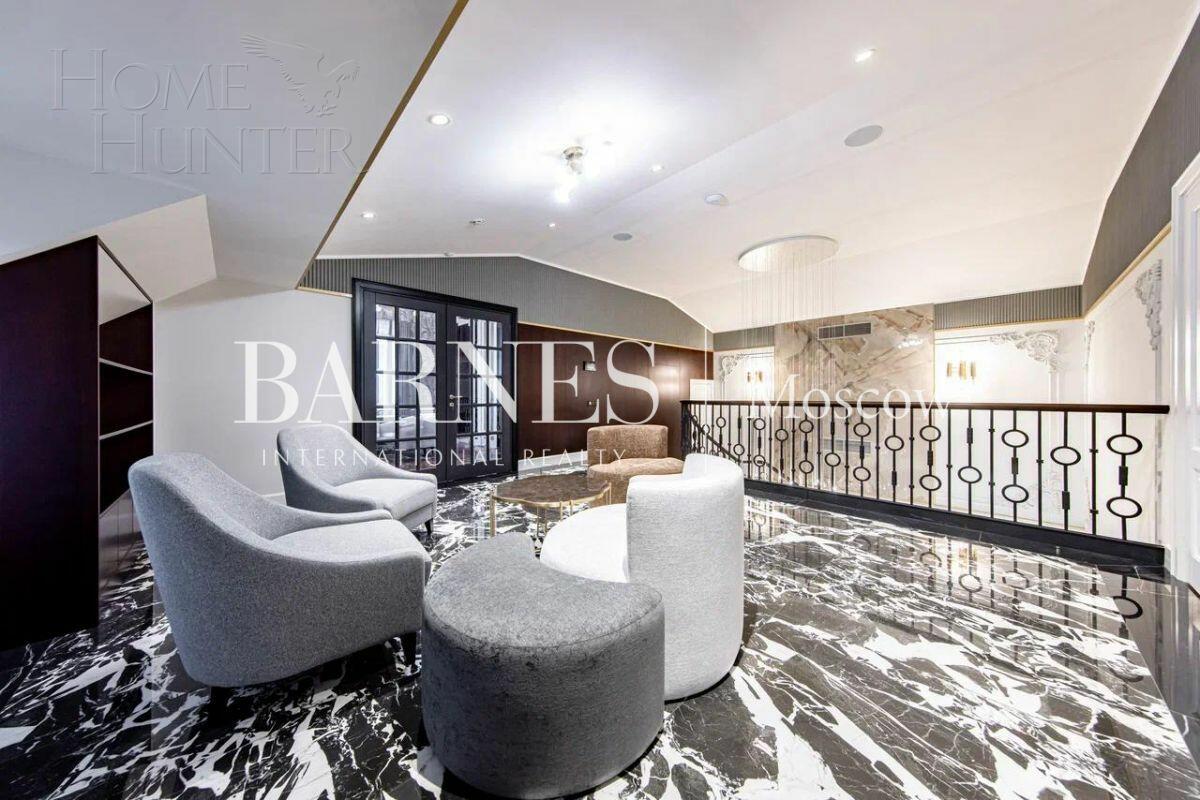 2-этажный коттедж 702 м² с отделкой