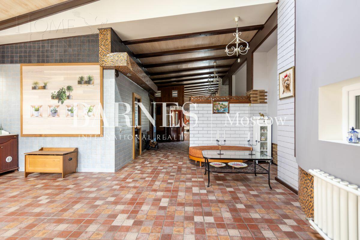 2-этажный коттедж 1 200 м² с отделкой