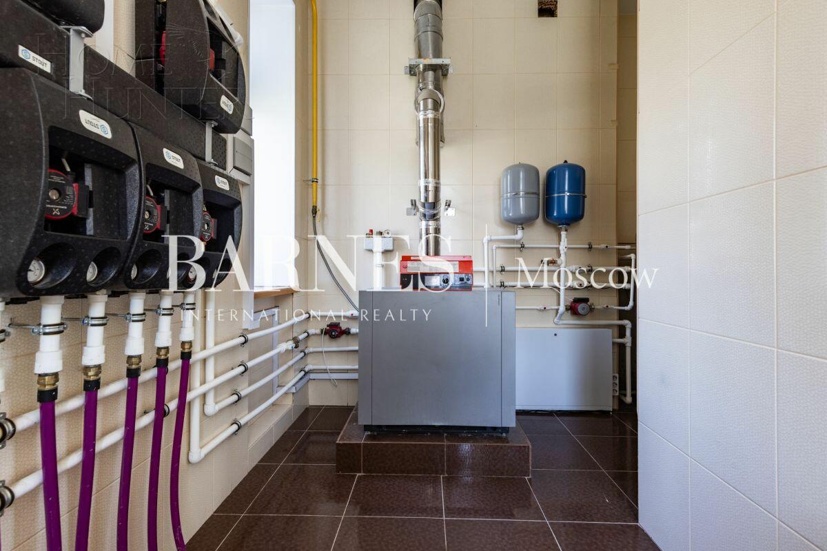 2-этажный коттедж 343.5 м² с отделкой