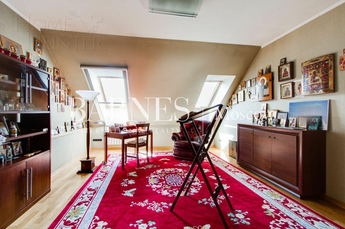 2-этажный коттедж 1 229 м² с отделкой