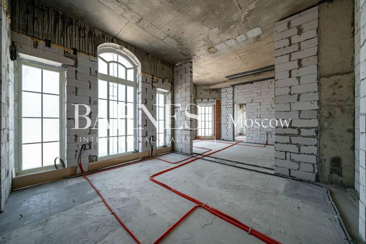 2-этажный коттедж 5 183 м² без отделки