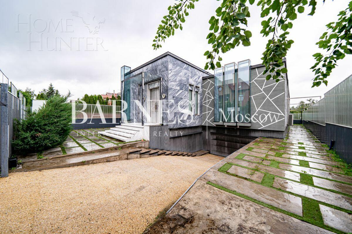 1-этажный коттедж 403 м² с отделкой