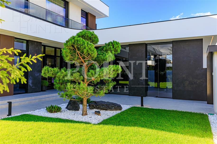 2-этажный коттедж 435 м² с отделкой