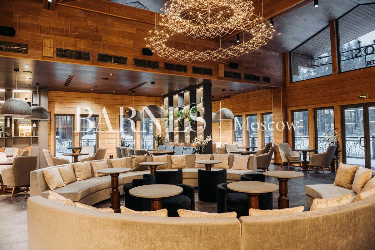 2-этажный коттедж 550 м² с отделкой