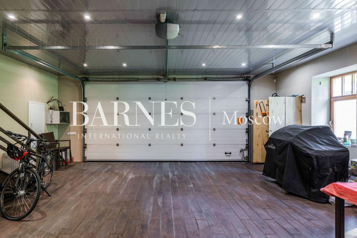 2-этажный коттедж 700 м² с отделкой