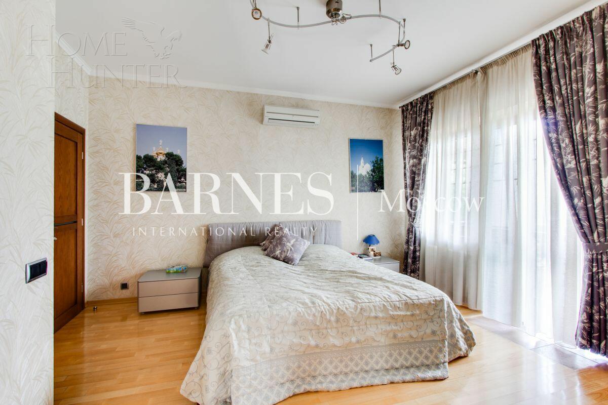 2-этажный коттедж 1 229 м² с отделкой