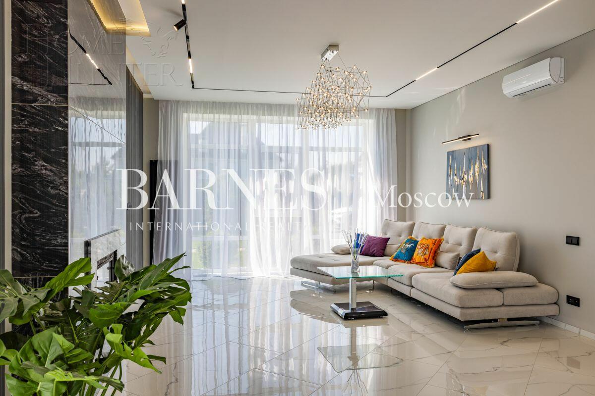 2-этажный коттедж 430 м² с отделкой