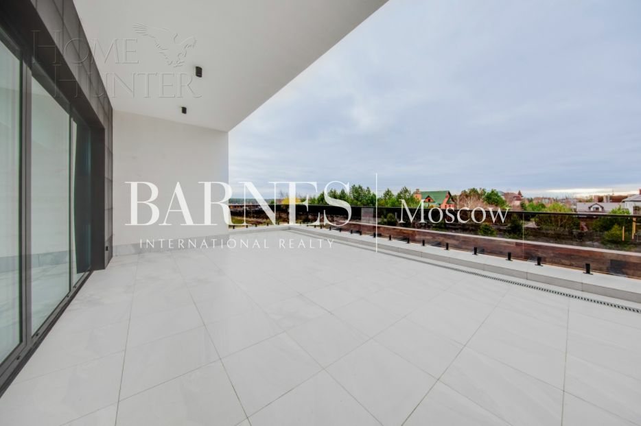 2-этажный коттедж 540 м² с отделкой