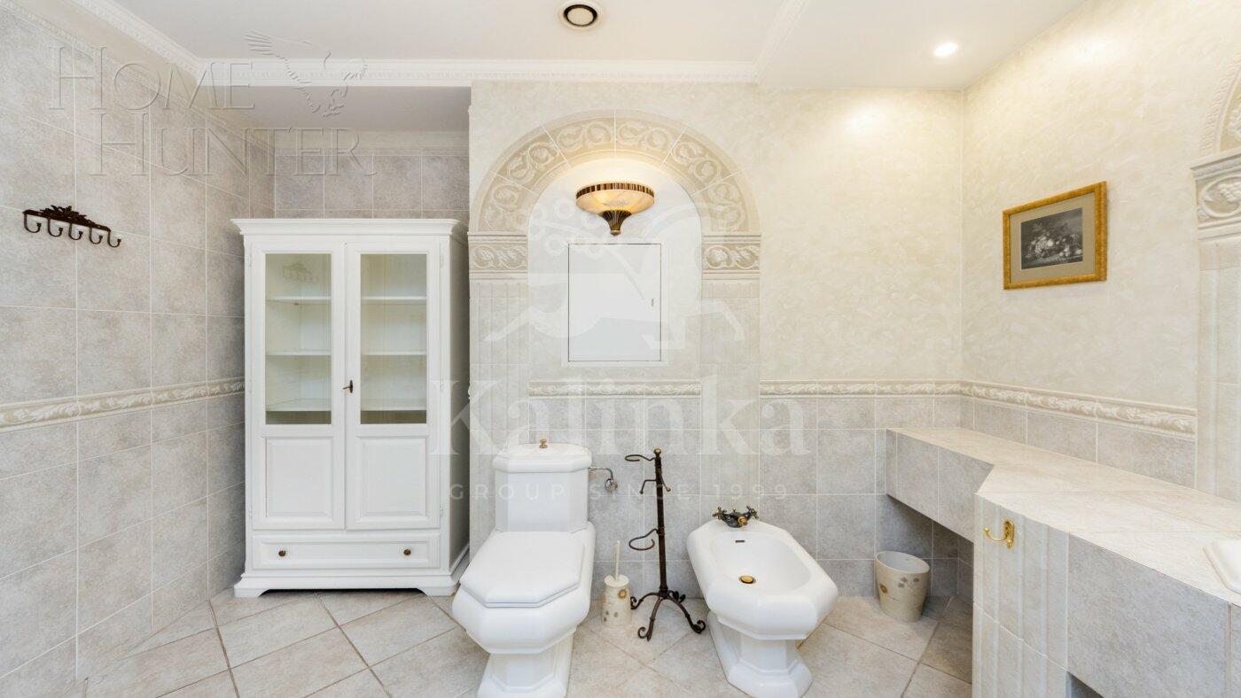 3-КОМН. КВАРТИРА С ОТДЕЛКОЙ 173.1 М² НА 8 ЭТАЖЕ