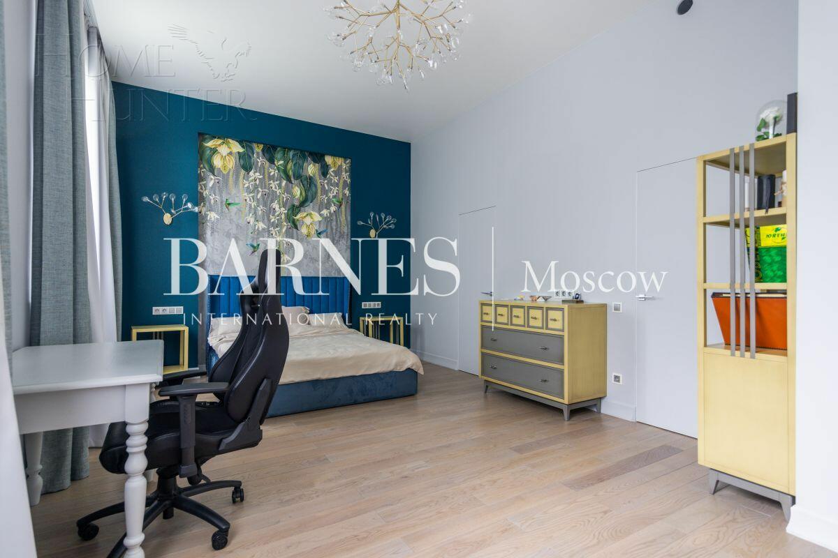 2-этажный коттедж 820 м² с отделкой