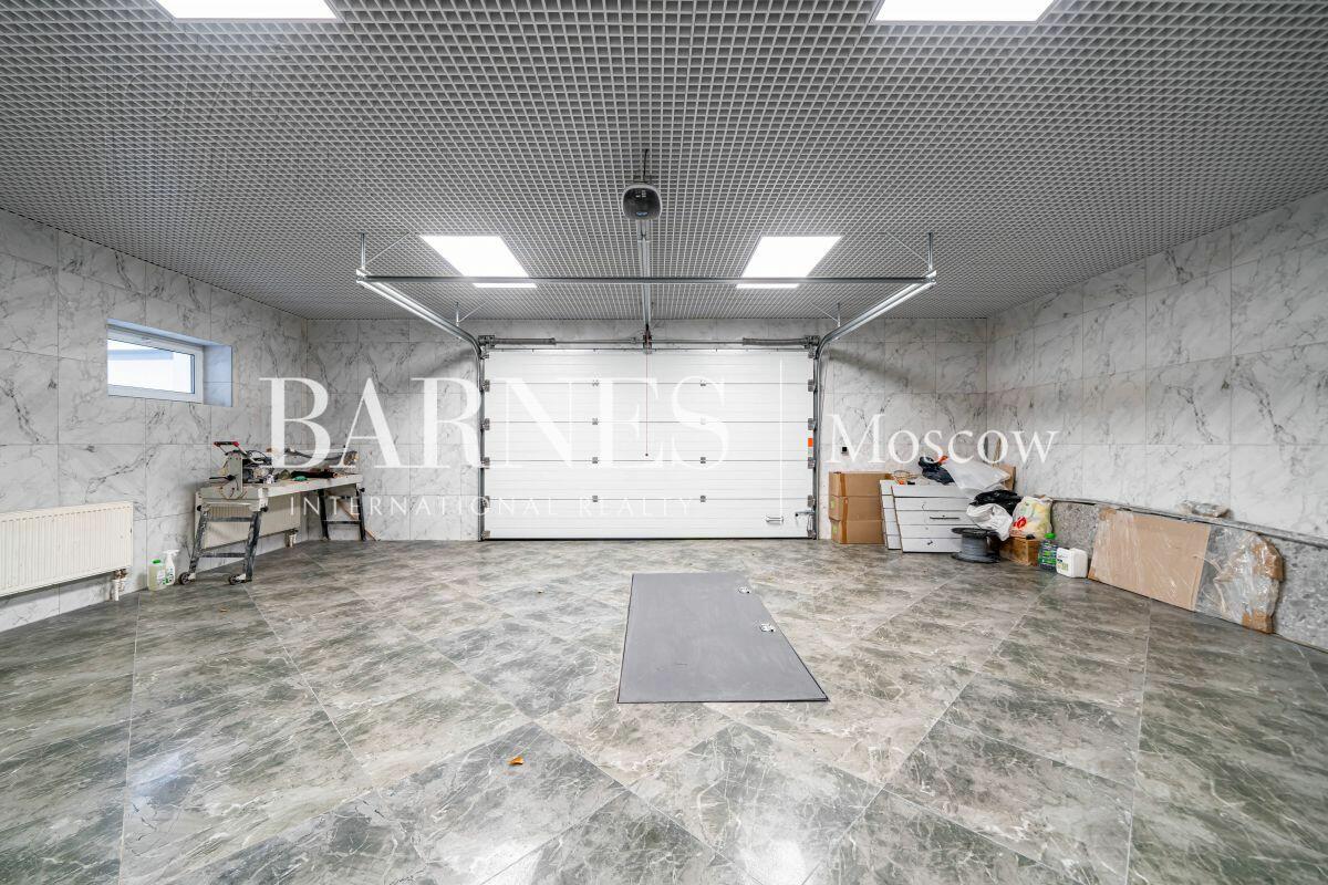 2-этажный коттедж 738 м² с отделкой