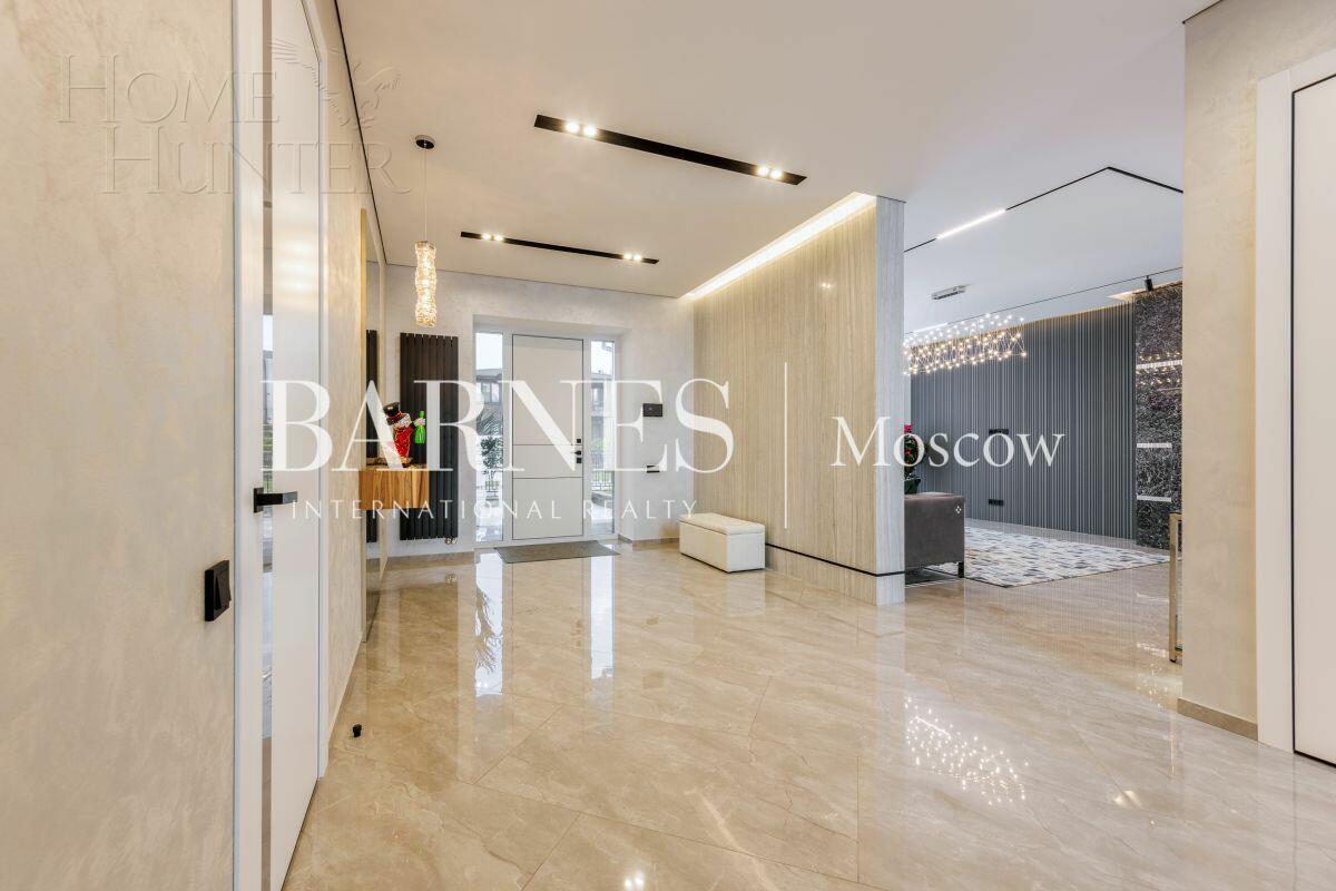 2-этажный коттедж 600 м² с отделкой