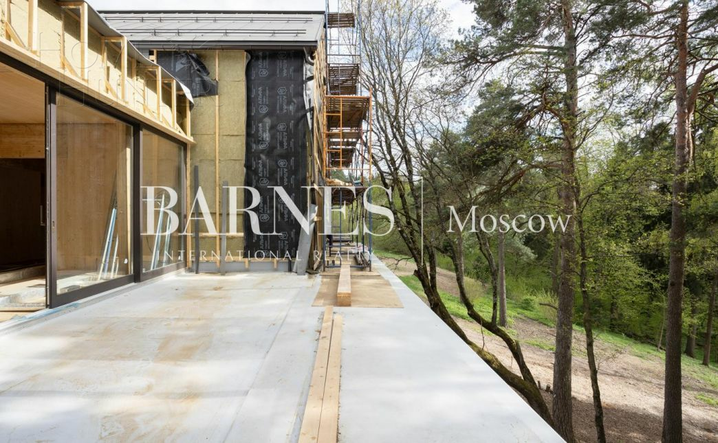 2-этажный коттедж 1 050 м² без отделки