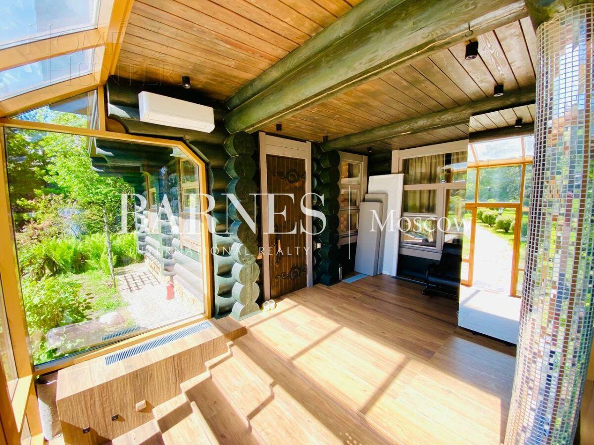 2-этажный коттедж 650 м² с отделкой