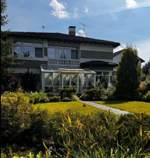 2-этажный коттедж 810 м² с отделкой