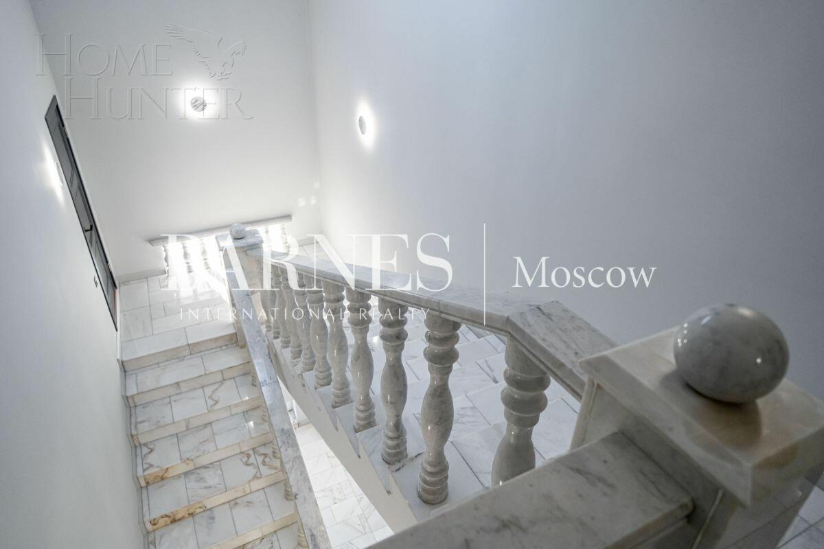 2-этажный коттедж 738 м² с отделкой