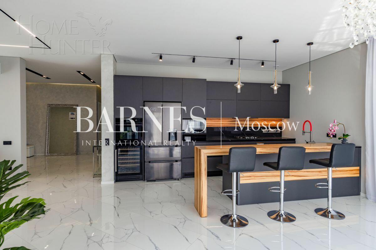 2-этажный коттедж 430 м² с отделкой