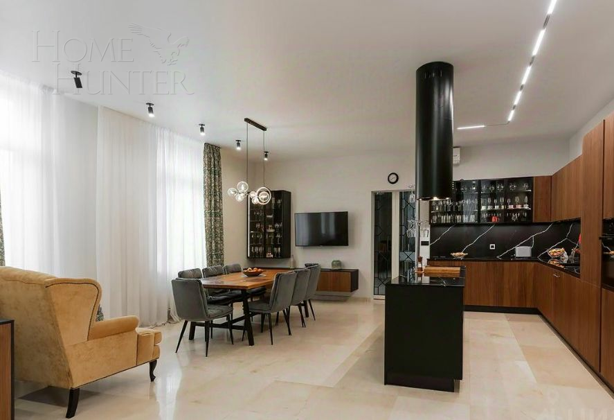 2-этажный коттедж 810 м² с отделкой