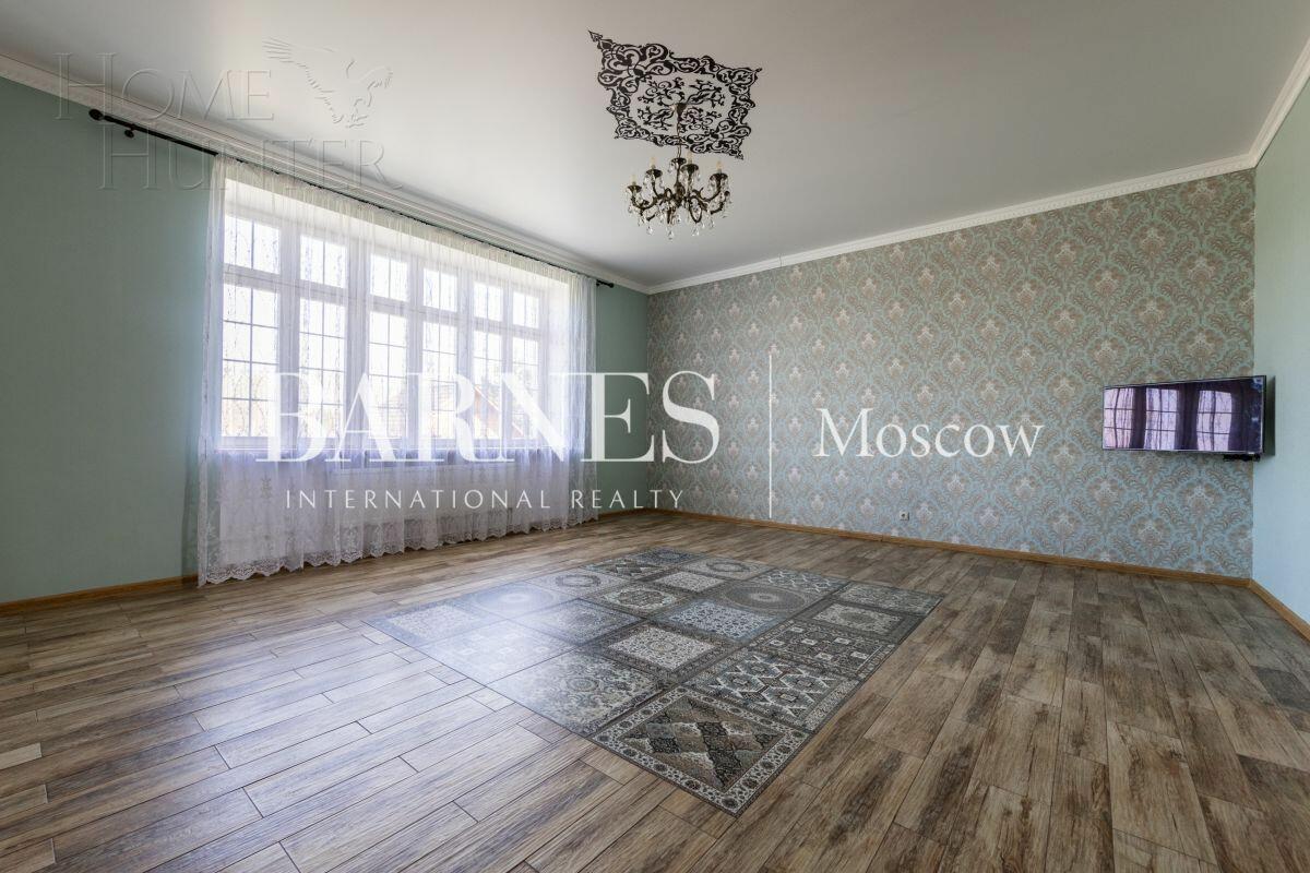 2-этажный коттедж 343.5 м² с отделкой