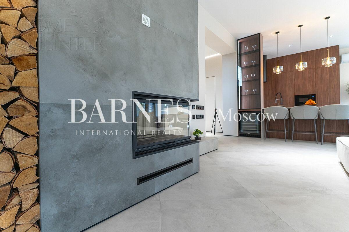 2-этажный коттедж 300 м² с отделкой