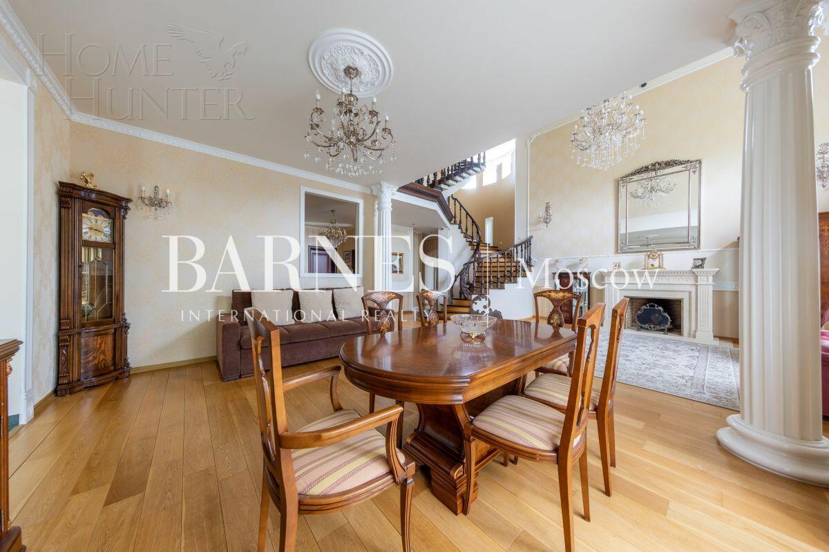 2-этажный коттедж 1 200 м² с отделкой