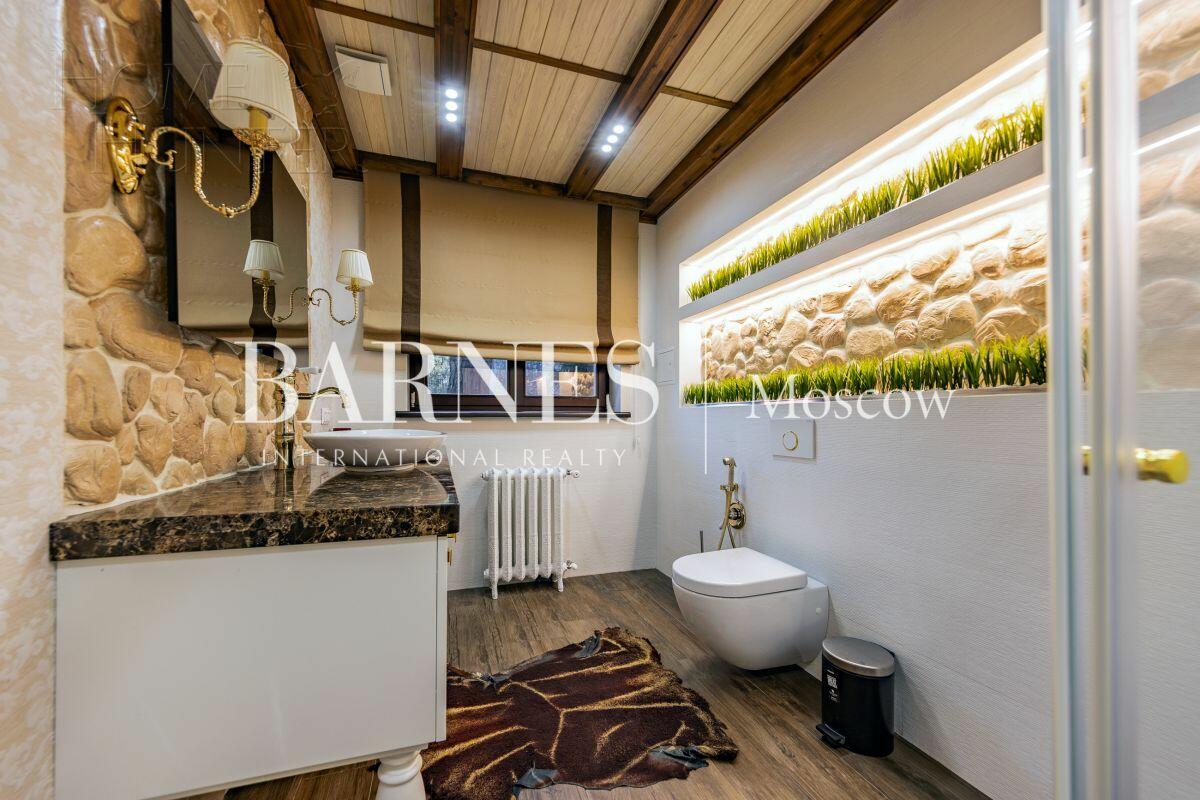 2-этажный коттедж 473.3 м² с отделкой