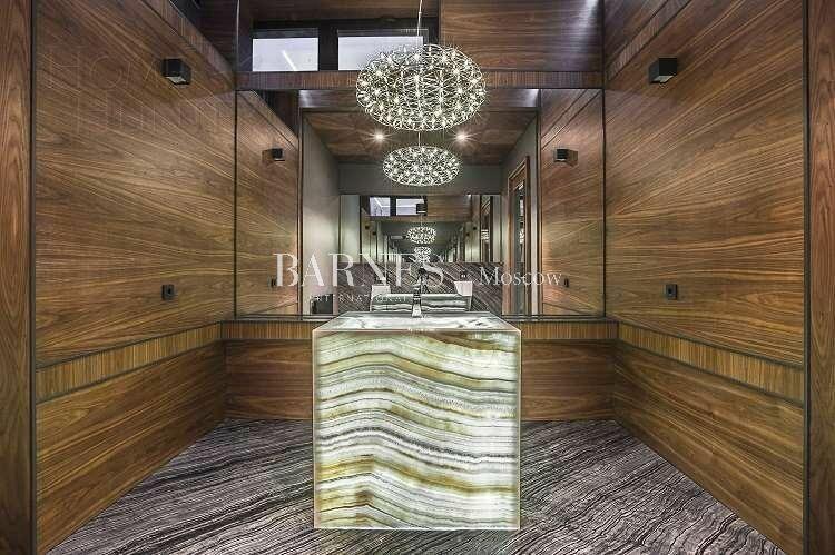 2-этажный коттедж 989.7 м² с отделкой