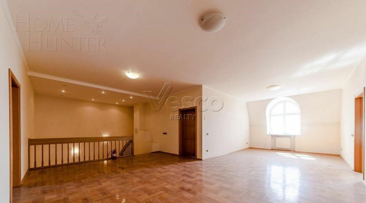 2-УРОВНЕВЫЙ ПЕНТХАУС С ОТДЕЛКОЙ 344 М² НА 8 ЭТАЖЕ