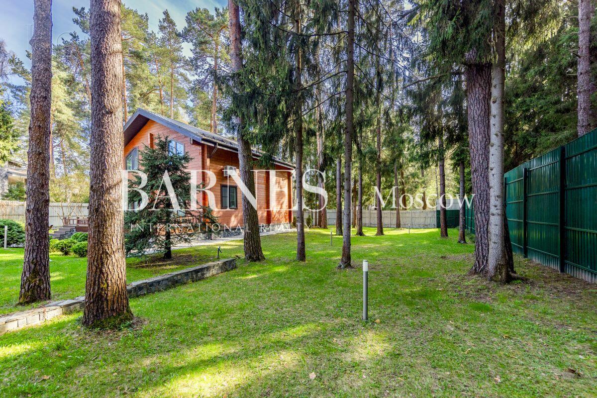 2-этажный коттедж 473.3 м² с отделкой