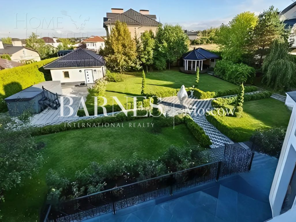 2-этажный коттедж 700 м² с отделкой