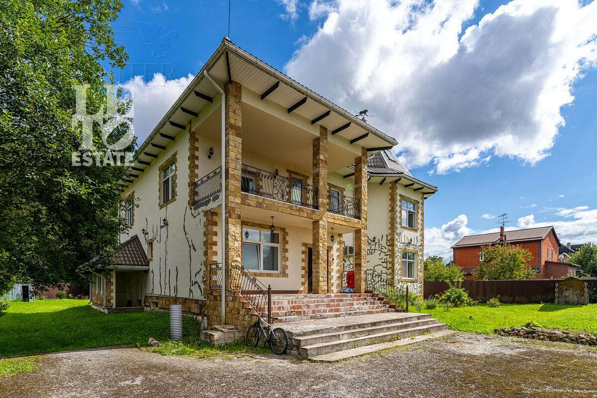 2-этажный коттедж 614 м² с отделкой