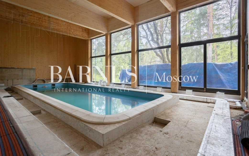 2-этажный коттедж 1 050 м² без отделки