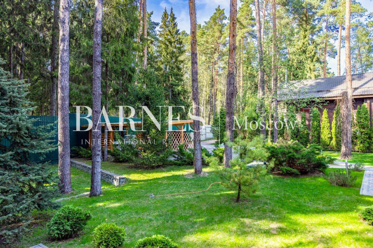 2-этажный коттедж 473.3 м² с отделкой