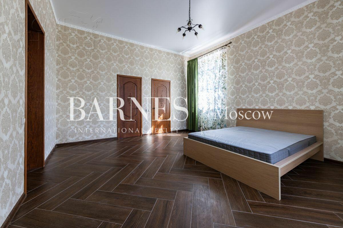 2-этажный коттедж 343.5 м² с отделкой