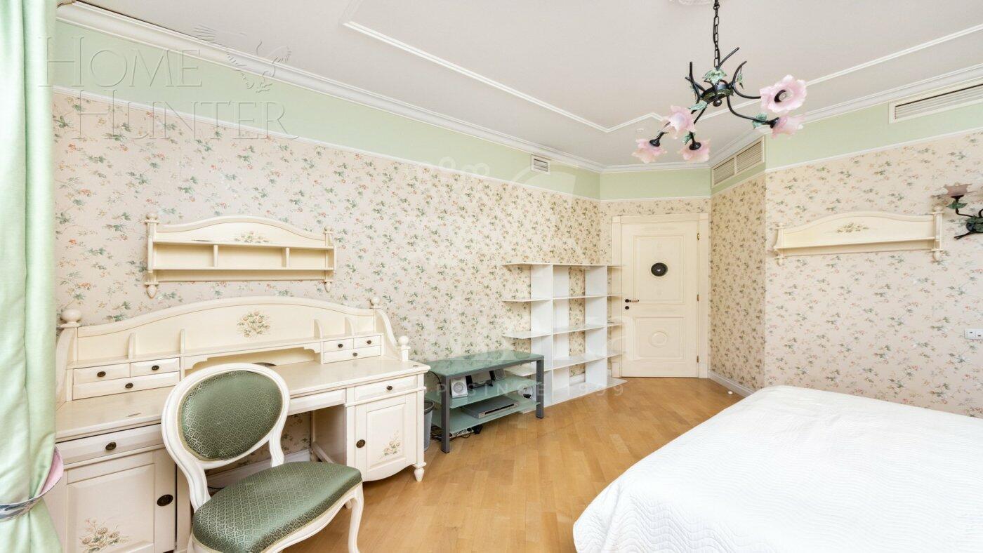 3-КОМН. КВАРТИРА С ОТДЕЛКОЙ 173.1 М² НА 8 ЭТАЖЕ