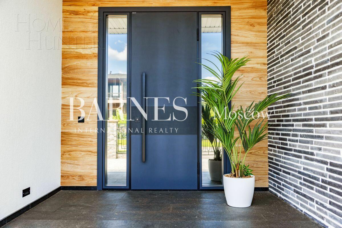 2-этажный коттедж 600 м² с отделкой