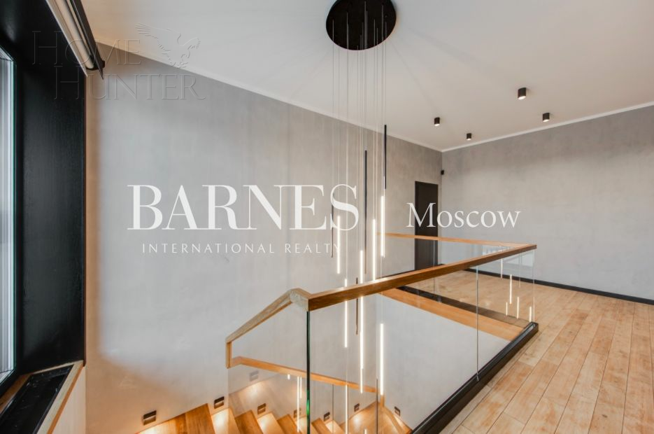 2-этажный коттедж 540 м² с отделкой