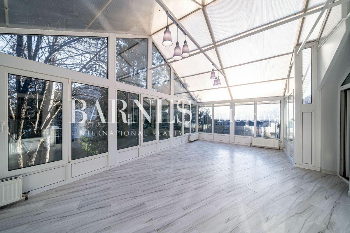 2-этажный коттедж 738 м² с отделкой