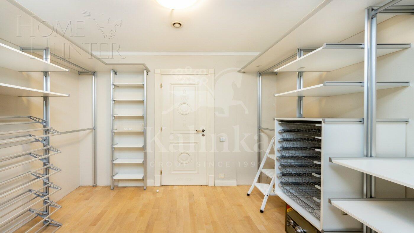 3-КОМН. КВАРТИРА С ОТДЕЛКОЙ 173.1 М² НА 8 ЭТАЖЕ