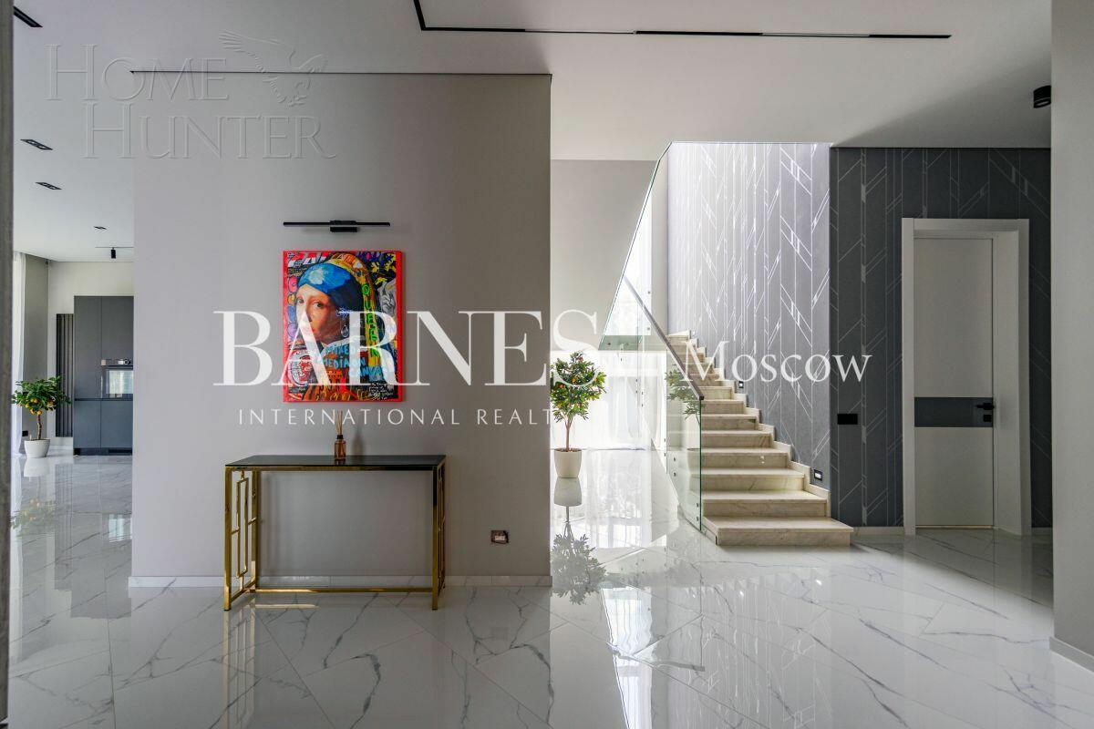 2-этажный коттедж 416 м² с отделкой