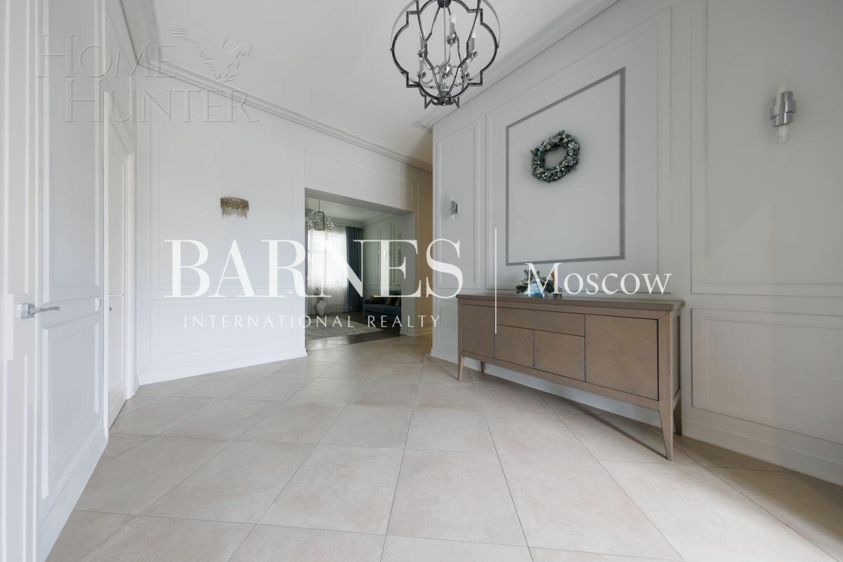 2-этажный коттедж 820 м² с отделкой