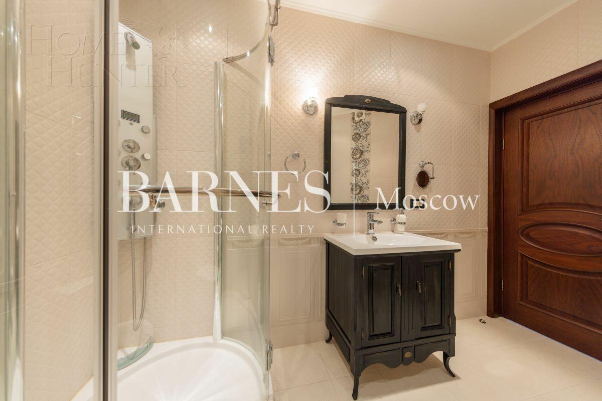 2-этажный коттедж 1 200 м² с отделкой