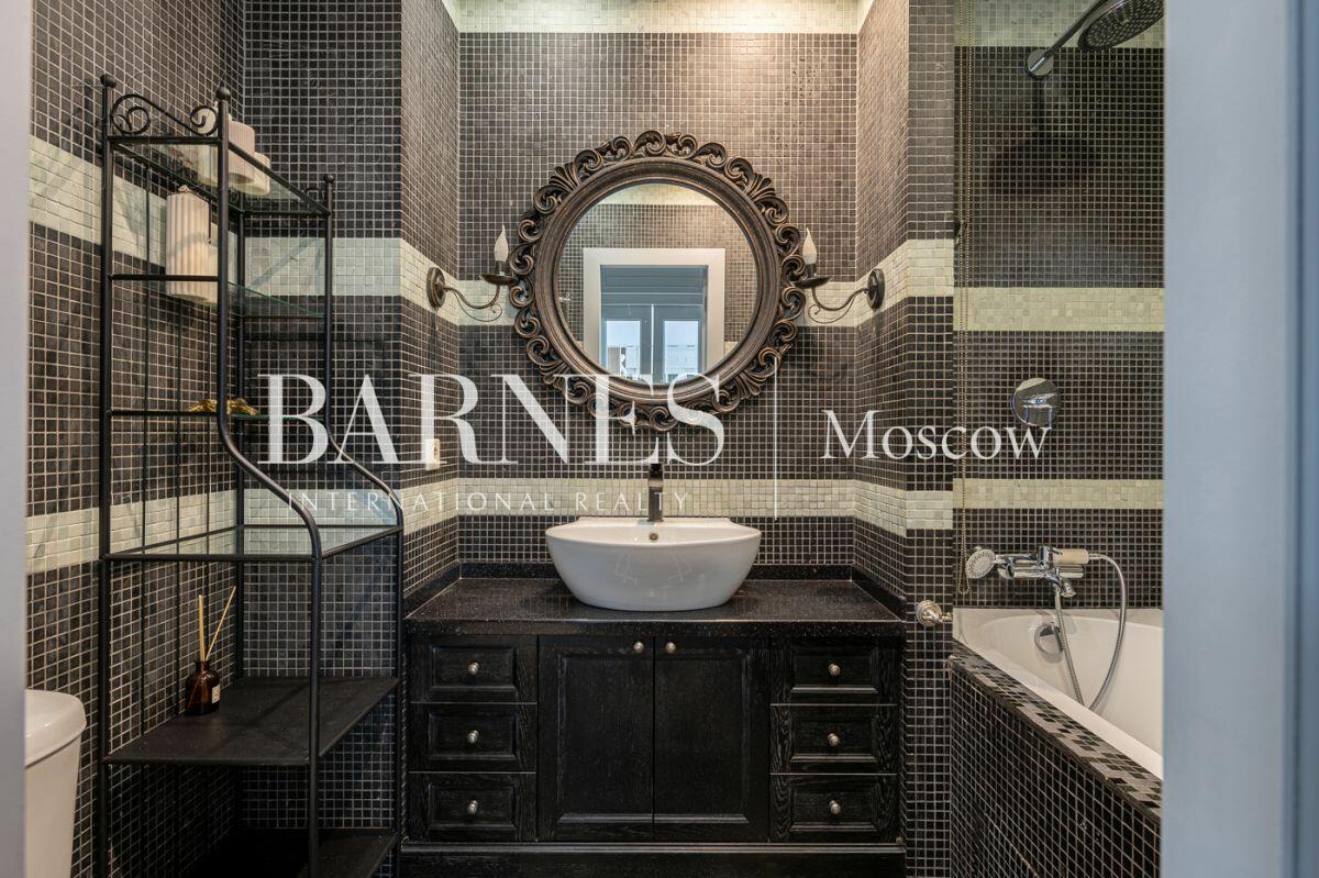 3-КОМН. КВАРТИРА С ОТДЕЛКОЙ 73.2 М² НА 4 ЭТАЖЕ