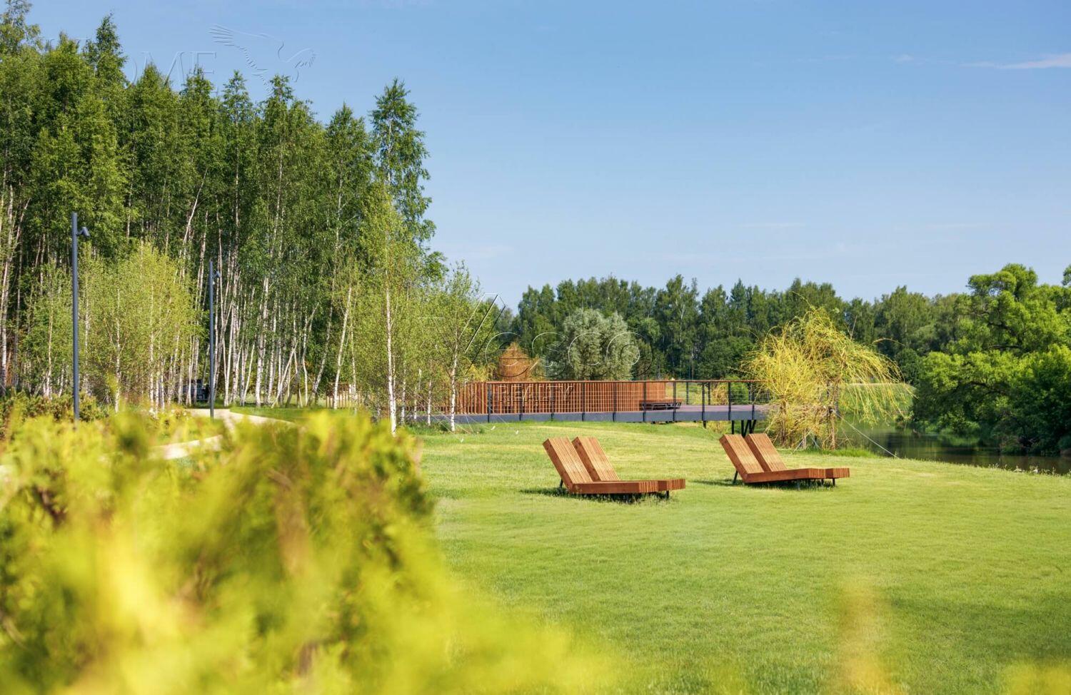 Участок 41.1 сот. в охраняемом поселке