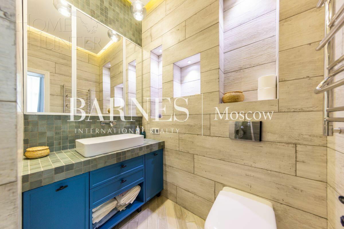 2-этажный коттедж 820 м² с отделкой