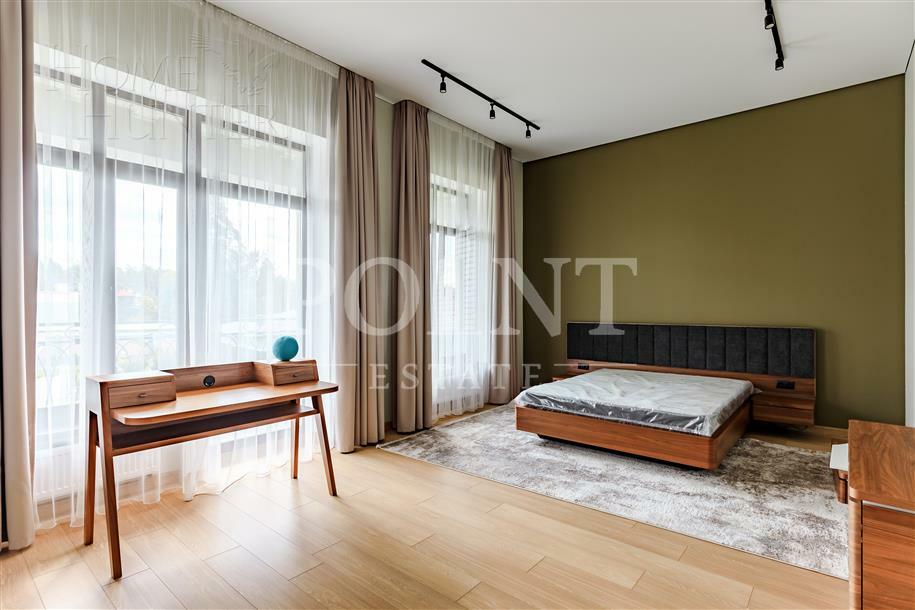 2-этажный коттедж 1 300 м² без отделки