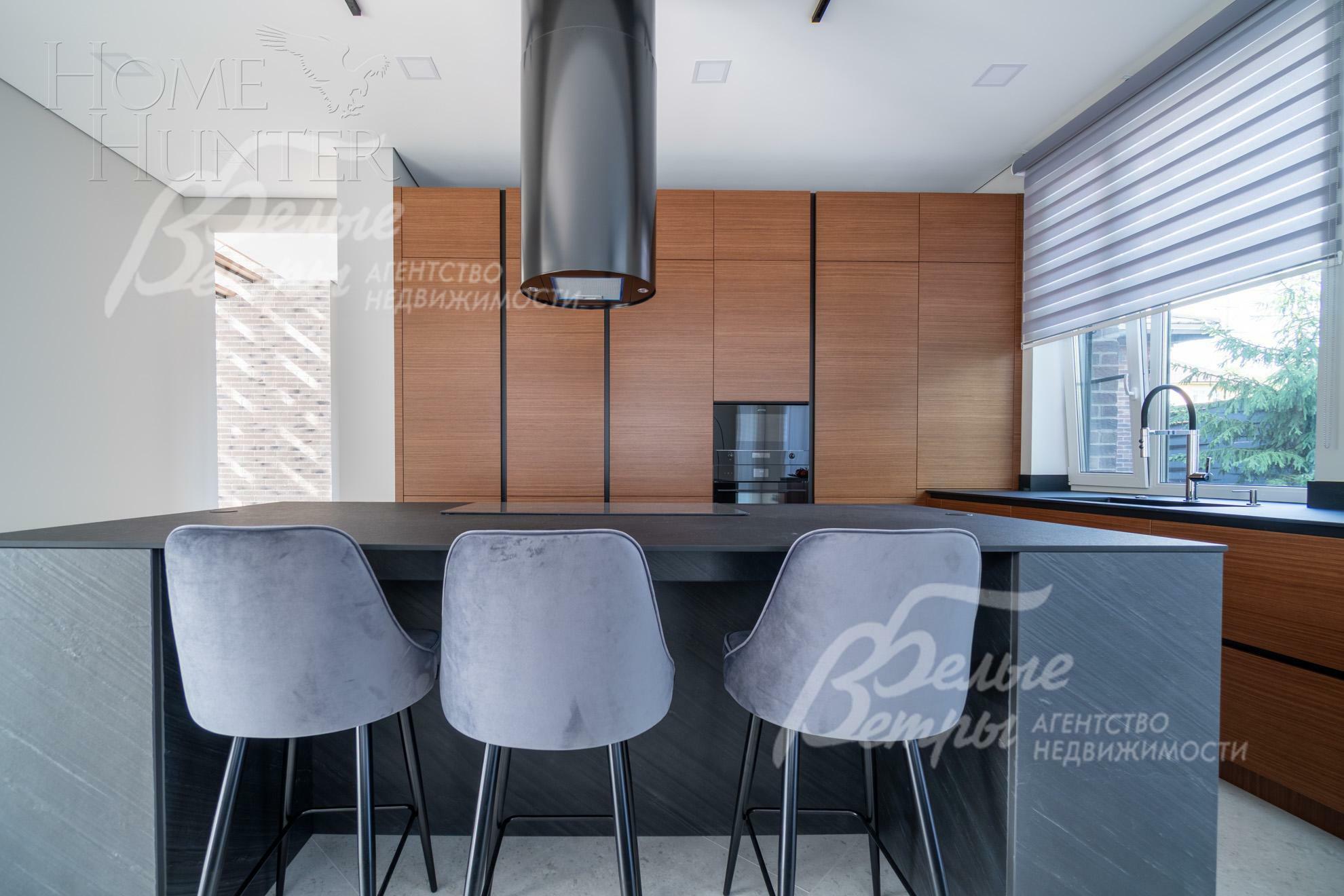 2-этажный коттедж 404.6 м² с отделкой