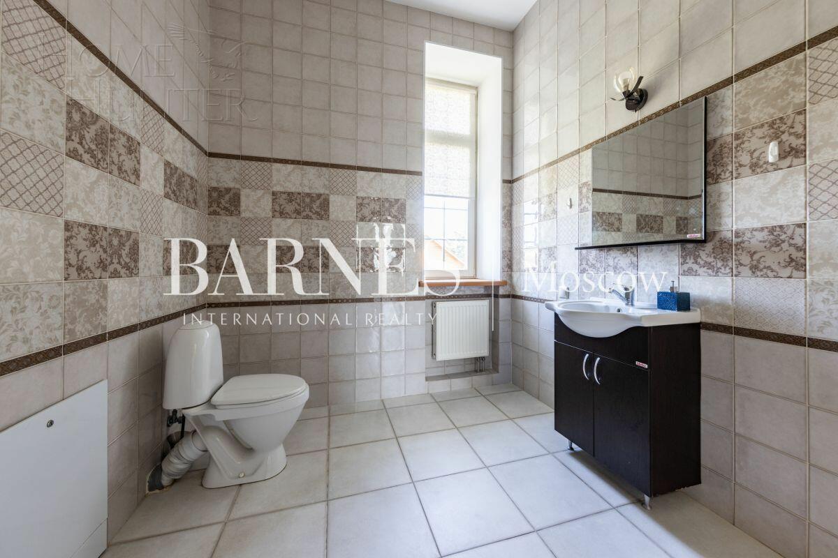 2-этажный коттедж 343.5 м² с отделкой